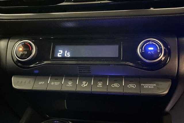 Hyundai KONA 1.6 h-GDi Premium SUV 5dr Petrol Hybrid DCT Euro 6 (s/s) (141 ps) Black