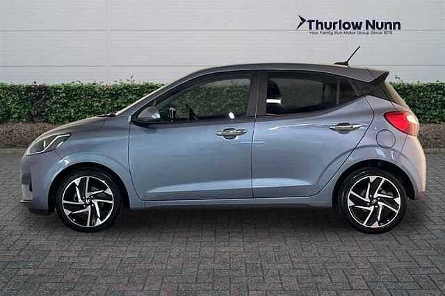 Hyundai i10 1.0 Premium Hatchback 5dr Petrol Auto Euro 6 (s/s) (63 ps)