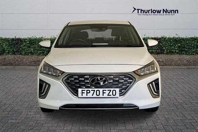 Hyundai IONIQ 1.6 h-GDi Premium Hatchback 5dr Petrol Hybrid DCT Euro 6 (s/s) (141 ps)