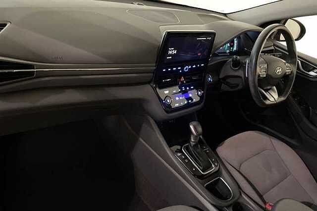 Hyundai IONIQ 1.6 h-GDi Premium Hatchback 5dr Petrol Hybrid DCT Euro 6 (s/s) (141 ps)