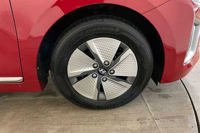 Hyundai IONIQ 1.6 h-GDi Premium Hatchback 5dr Petrol Hybrid DCT Euro 6 (s/s) (141 ps)