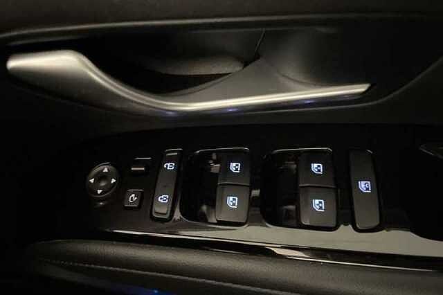 Hyundai TUCSON 1.6 T-GDi MHEV Premium SUV 5dr Petrol Hybrid DCT Euro 6 (s/s) (150 ps)