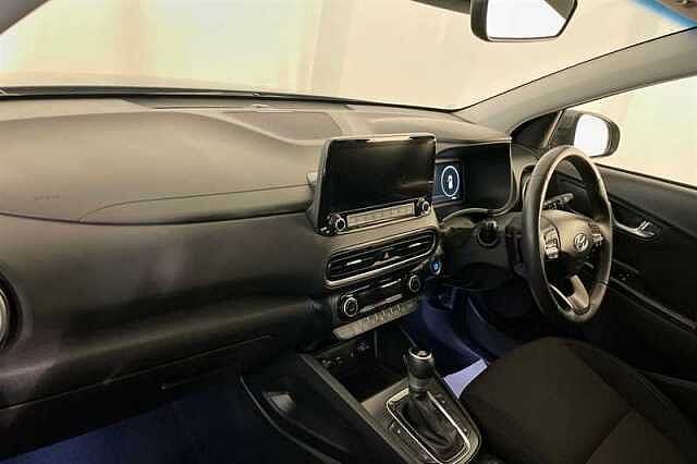 Hyundai KONA 1.6 h-GDi Premium SUV 5dr Petrol Hybrid DCT Euro 6 (s/s) (141 ps)