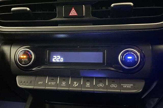 Hyundai KONA 1.6 h-GDi Premium SUV 5dr Petrol Hybrid DCT Euro 6 (s/s) (141 ps)