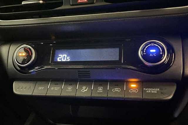 Hyundai KONA 1.6 h-GDi Premium SUV 5dr Petrol Hybrid DCT Euro 6 (s/s) (141 ps)