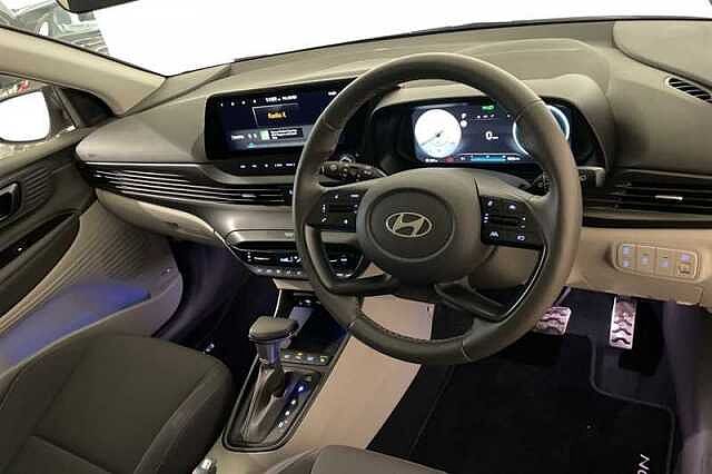 Hyundai BAYON 1.0 T-GDi Ultimate SUV 5dr Petrol DCT Euro 6 (s/s) (100 ps) Dragon Red