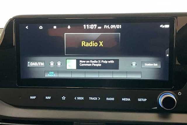 Hyundai BAYON 1.0 T-GDi Ultimate SUV 5dr Petrol DCT Euro 6 (s/s) (100 ps) Dragon Red