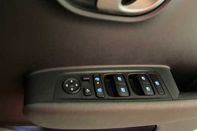 Hyundai INSTER Long Range 49kWh 02 SUV 5dr Electric Auto (115 ps)