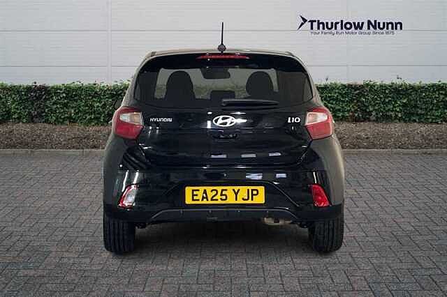 Hyundai i10 1.0 Premium Hatchback 5dr Petrol Auto Euro 6 (s/s) (63 ps)