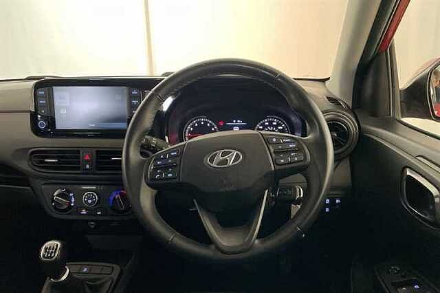 Hyundai i10 1.0 SE Connect Hatchback 5dr Petrol Manual Euro 6 (s/s) (67 ps)