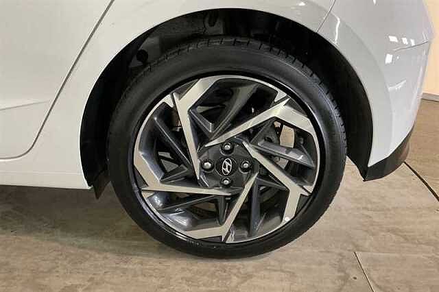 Hyundai I20 1.0 T-GDi MHEV Ultimate Hatchback 5dr Petrol Hybrid DCT Euro 6 (s/s) (100 ps) White