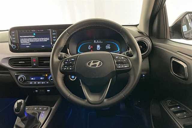 Hyundai i10 1.2 Premium Hatchback 5dr Petrol Auto Euro 6 (s/s) (79 ps)