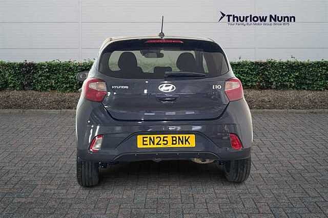 Hyundai i10 1.2 Premium Hatchback 5dr Petrol Auto Euro 6 (s/s) (79 ps)