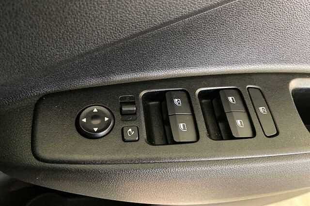 Hyundai I10 1.2 Premium Hatchback 5dr Petrol Auto Euro 6 (s/s) (79 ps) Black