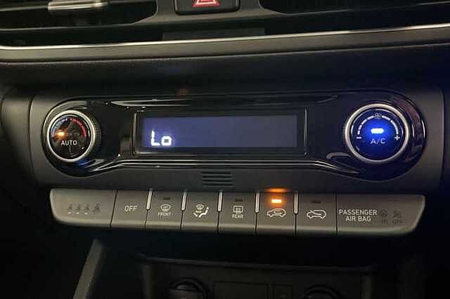 Hyundai KONA 1.0 T-GDi MHEV Premium SUV 5dr Petrol Hybrid Manual Euro 6 (s/s) (120 ps)