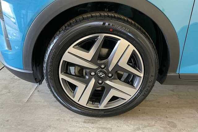 Hyundai BAYON 1.0 T-GDi MHEV Ultimate SUV 5dr Petrol Hybrid DCT Euro 6 (s/s) (120 ps) Blue
