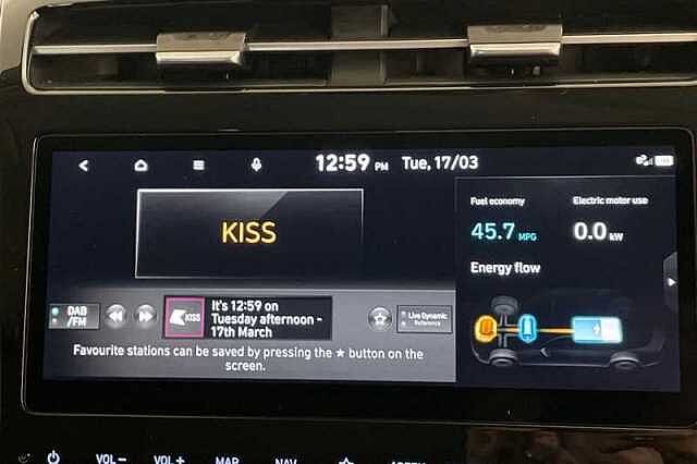 Hyundai TUCSON 1.6 h T-GDi Premium SUV 5dr Petrol Hybrid Auto Euro 6 (s/s) (230 ps) Silver