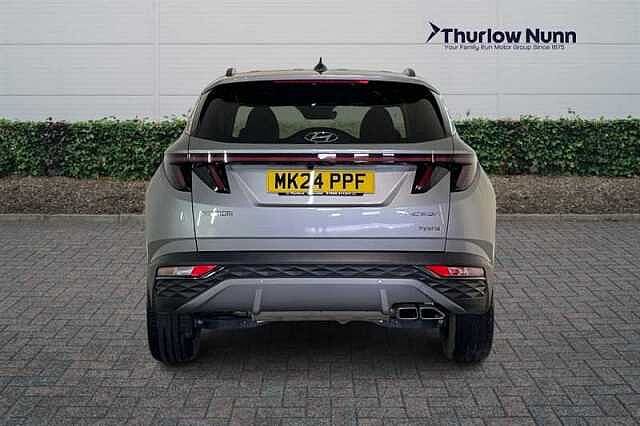 Hyundai TUCSON 1.6 h T-GDi Premium SUV 5dr Petrol Hybrid Auto Euro 6 (s/s) (230 ps) Silver