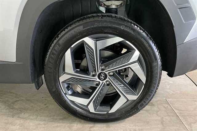 Hyundai TUCSON 1.6 h T-GDi Premium SUV 5dr Petrol Hybrid Auto Euro 6 (s/s) (230 ps) Silver