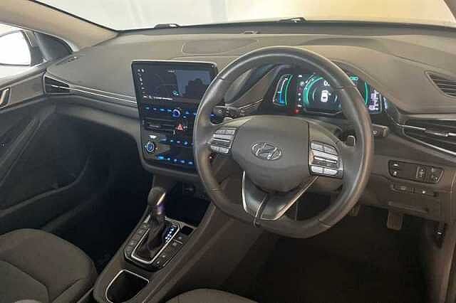 Hyundai IONIQ 1.6 h-GDi Premium Hatchback 5dr Petrol Hybrid DCT Euro 6 (s/s) (141 ps)