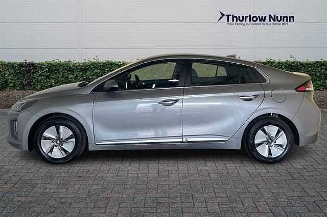 Hyundai IONIQ 1.6 h-GDi Premium Hatchback 5dr Petrol Hybrid DCT Euro 6 (s/s) (141 ps)