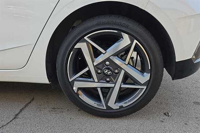 Hyundai I20 1.0 T-GDi Premium Hatchback 5dr Petrol Manual Euro 6 (s/s) (100 ps) White