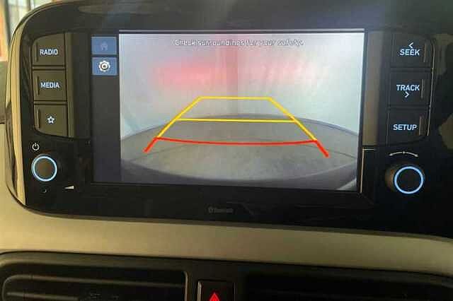 Hyundai i10 1.0 Premium Hatchback 5dr Petrol Auto Euro 6 (s/s) (67 ps)