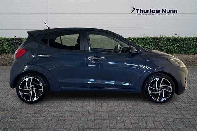 Hyundai i10 1.0 Premium Hatchback 5dr Petrol Auto Euro 6 (s/s) (67 ps)