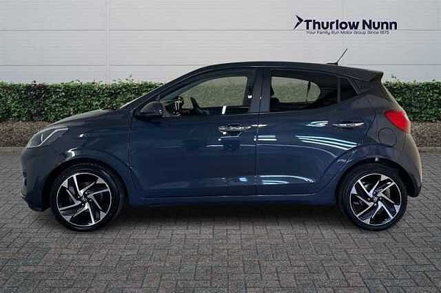 Hyundai i10 1.0 Premium Hatchback 5dr Petrol Auto Euro 6 (s/s) (67 ps)