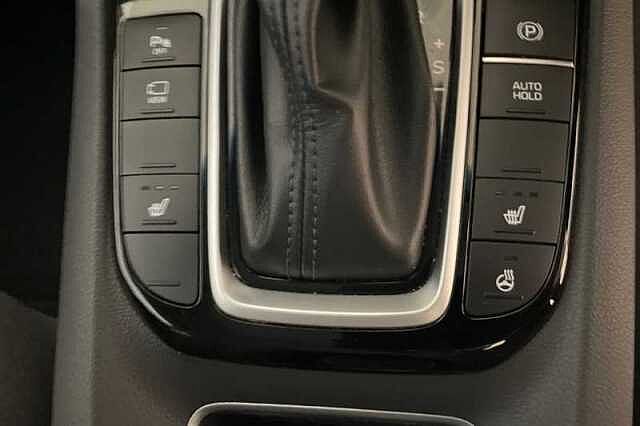 Hyundai IONIQ 1.6 h-GDi Premium Hatchback 5dr Petrol Hybrid DCT Euro 6 (s/s) (141 ps)