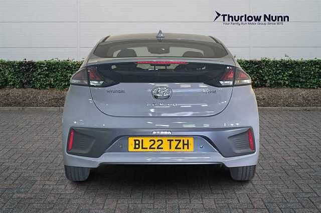 Hyundai IONIQ 1.6 h-GDi Premium Hatchback 5dr Petrol Hybrid DCT Euro 6 (s/s) (141 ps)