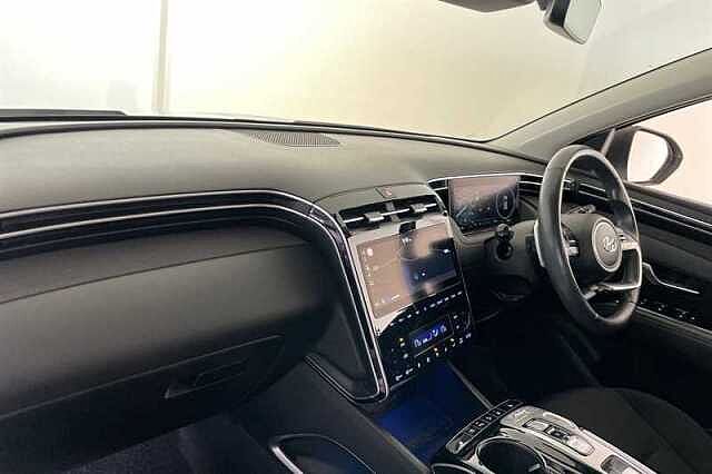 Hyundai TUCSON 1.6 h T-GDi 13.8kWh Premium SUV 5dr Petrol Plug-in Hybrid Auto 4WD Euro 6 (s/s)