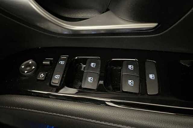 Hyundai TUCSON 1.6 h T-GDi 13.8kWh Premium SUV 5dr Petrol Plug-in Hybrid Auto 4WD Euro 6 (s/s)