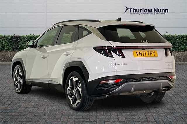 Hyundai TUCSON 1.6 h T-GDi 13.8kWh Premium SUV 5dr Petrol Plug-in Hybrid Auto 4WD Euro 6 (s/s)