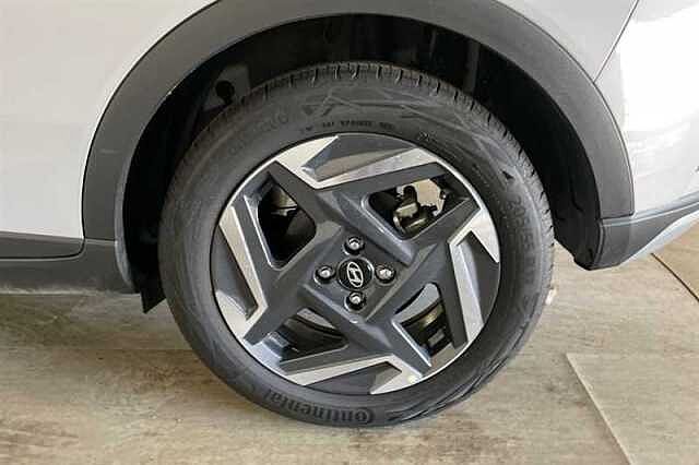 Hyundai BAYON 1.0 T-GDi Tech Line SUV 5dr Petrol Manual Euro 6 (s/s) (90 ps)