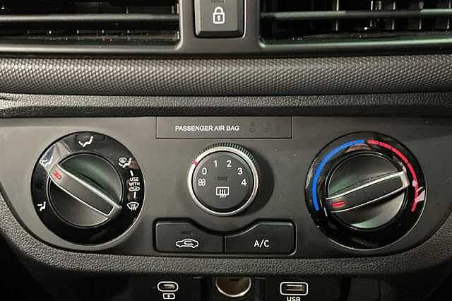 Hyundai i10 1.0 Advance Hatchback 5dr Petrol Manual Euro 6 (s/s) (63 ps)