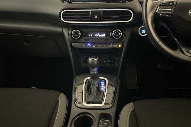 Hyundai KONA 1.6 h-GDi Premium SUV 5dr Petrol Hybrid DCT Euro 6 (s/s) (141 ps)