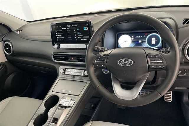 Hyundai KONA 64kWh Ultimate SUV 5dr Electric Auto (10.5kW Charger) (204 ps)