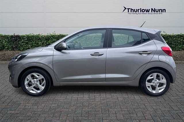 Hyundai i10 1.0 SE Connect Hatchback 5dr Petrol Auto Euro 6 (s/s) (67 ps)