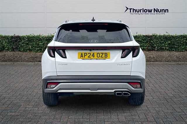 Hyundai TUCSON 1.6 T-GDi Premium SUV 5dr Petrol Manual Euro 6 (s/s) (160 ps) White