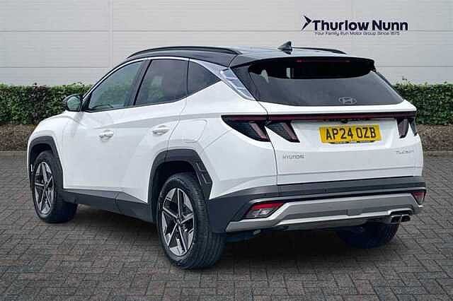 Hyundai TUCSON 1.6 T-GDi Premium SUV 5dr Petrol Manual Euro 6 (s/s) (160 ps) White