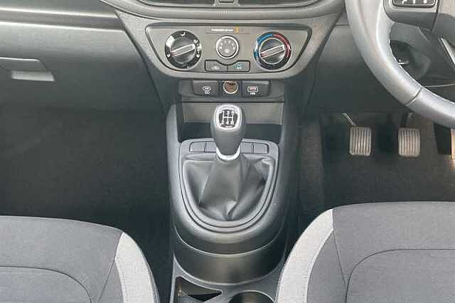 Hyundai I10 1.0 Advance Hatchback 5dr Petrol Manual Euro 6 (s/s) (63 ps) Grey