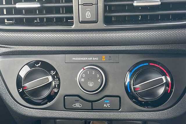 Hyundai I10 1.0 Advance Hatchback 5dr Petrol Manual Euro 6 (s/s) (63 ps) Grey