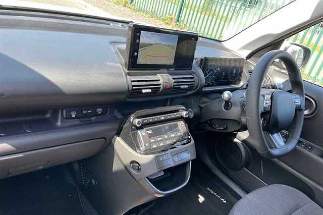 Hyundai INSTER Long Range 49kWh 02 SUV 5dr Electric Auto (115 ps)