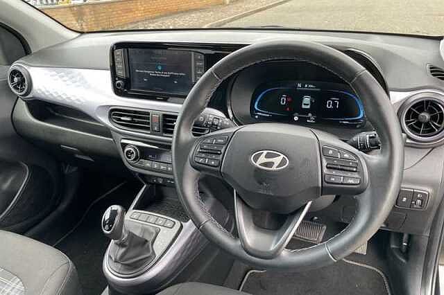 Hyundai i10 1.0 Premium Hatchback 5dr Petrol Auto Euro 6 (s/s) (63 ps)
