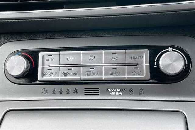 Hyundai KONA 64kWh Ultimate SUV 5dr Electric Auto (10.5kW Charger) (204 ps)