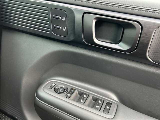 Hyundai SANTA FE 1.6 h T-GDi Calligraphy Auto Euro 6 (s/s) 5dr (7Seat) Earthy Brass