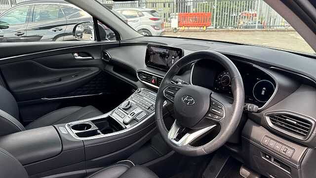 Hyundai SANTA FE ULTIMATE 1.6 TGDi Hybrid  4WD Auto Estate