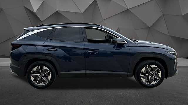 Hyundai TUCSON 1.6T Plug-in Hybrid Premium 5dr 4WD Auto