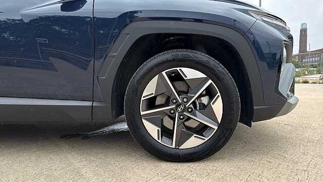 Hyundai TUCSON 1.6T Plug-in Hybrid Premium 5dr 4WD Auto